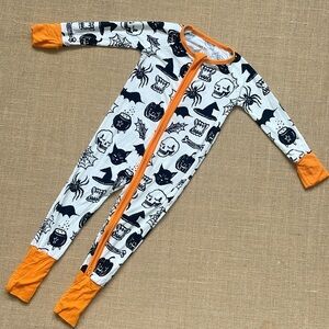 Like new Little Sleepies Witches Brew zippy pajamas Sz 6-12 months-Halloween